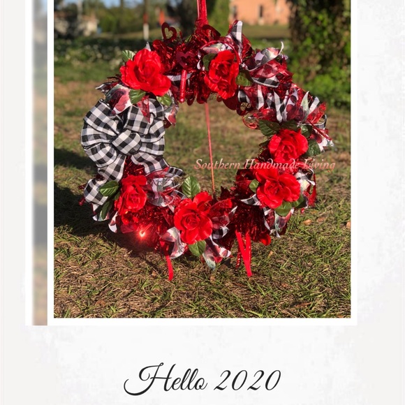 Valentines rose wreath - Picture 2 of 2